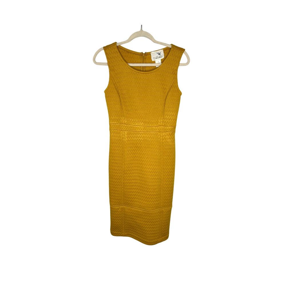 Anthropologie Tabitha Quilted Dress Size 4 Mustard Yellow Midi Sheath Sleeveless